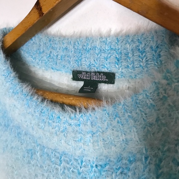 NEW Wild Fable Dip Dye Eyelash Sweater Blue Medium - Picture 8 of 10